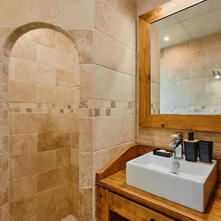 Les Hirondelles - 2 Chambres, 3 Lits, Climatisation Et Balcon Apartment Bourg-en-Bresse